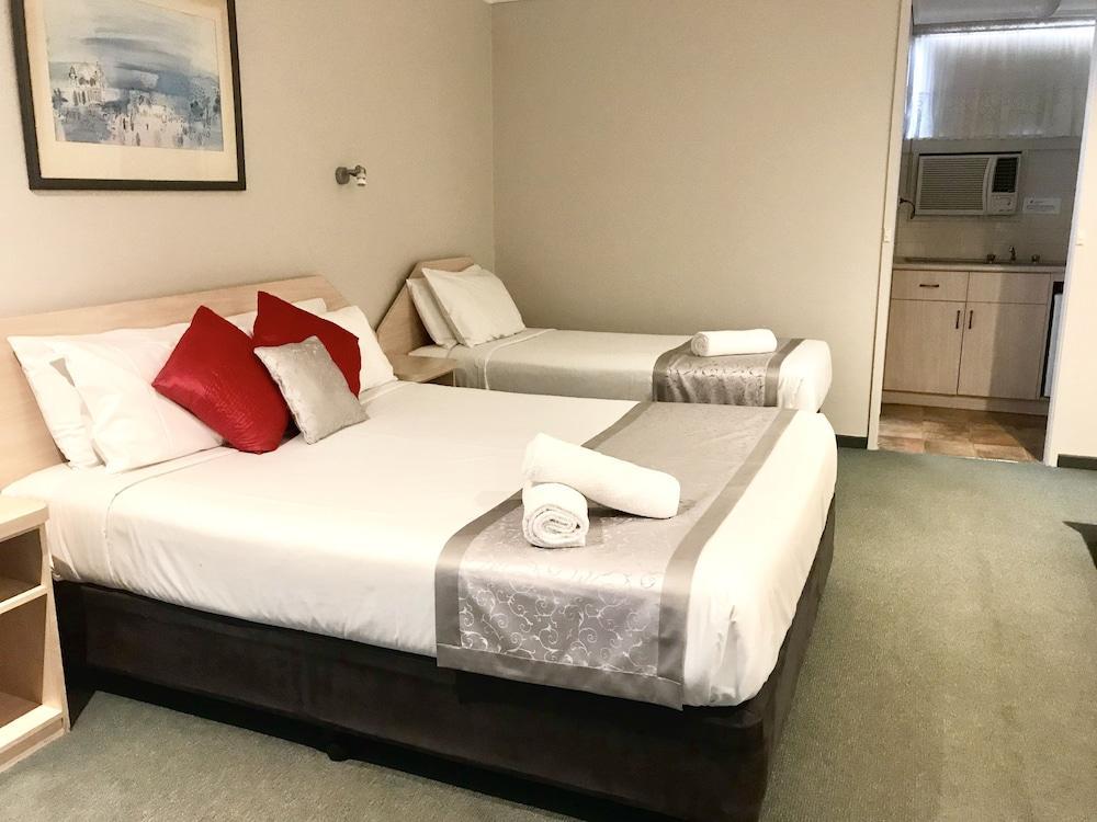 Burwood East Motel Екстер'єр фото